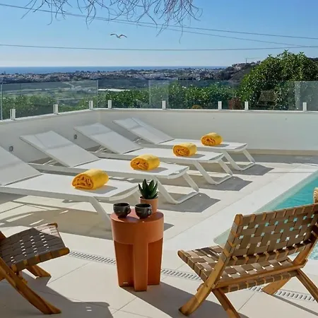 Telhado Luxury Rooftop Retreat With 2 Pools *