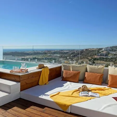 Telhado Luxury Rooftop Retreat With 2 Pools 度假居
